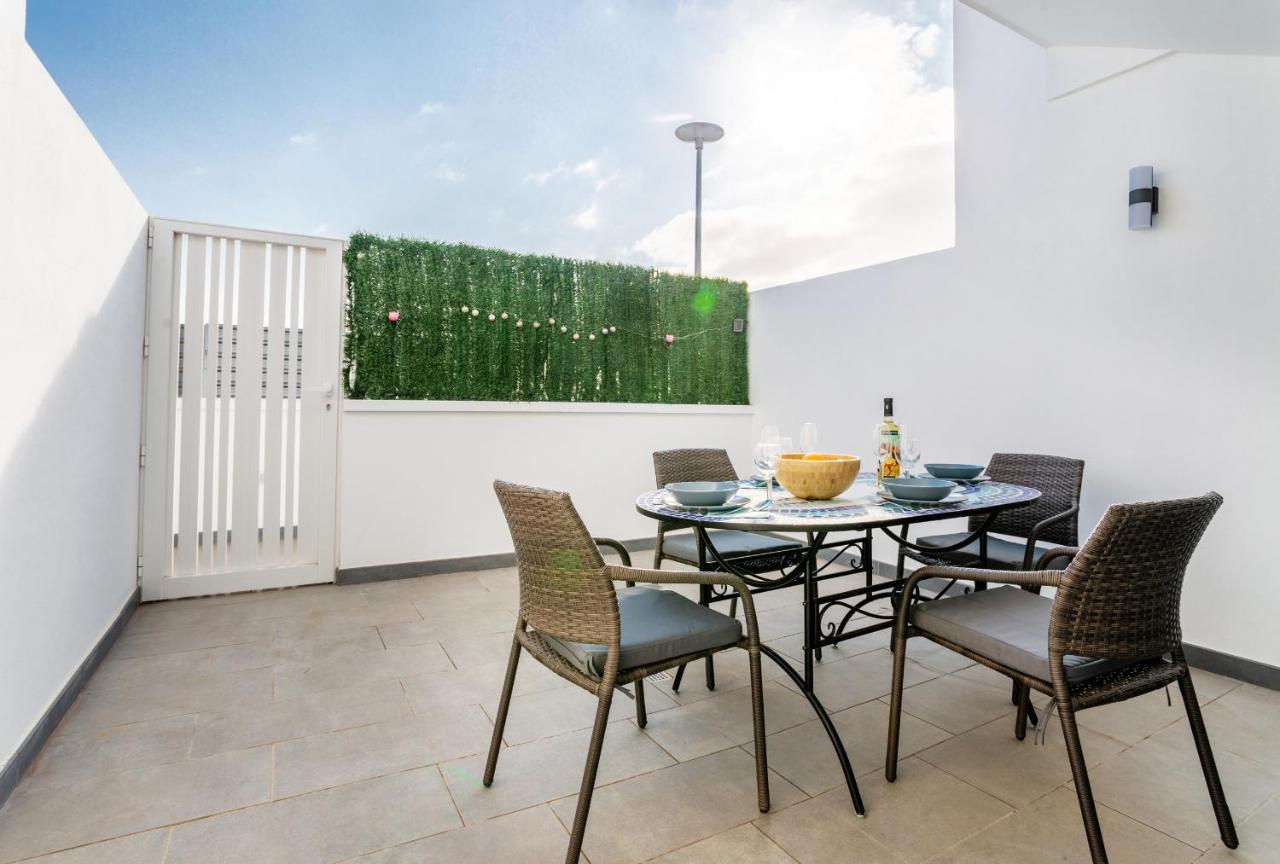 Monterey House Playa Blanca Villa Playa Blanca  Exterior foto
