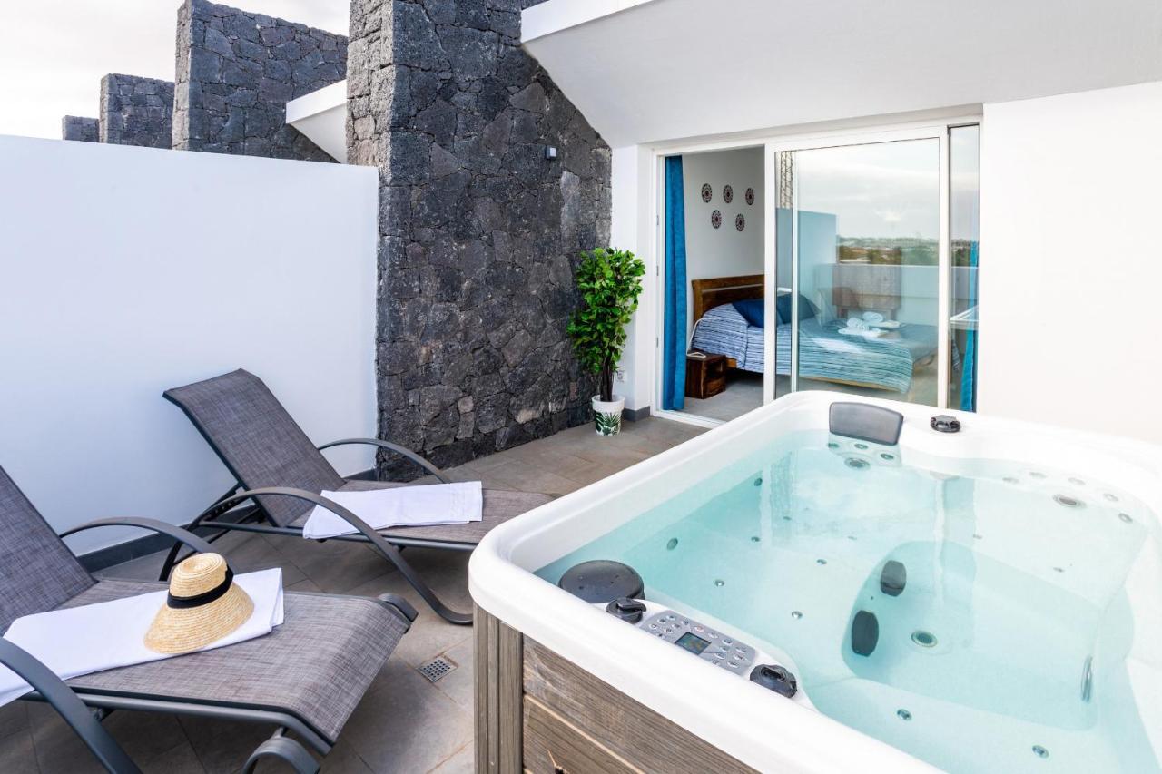 Monterey House Playa Blanca Villa Playa Blanca  Exterior foto